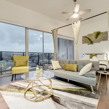 Cozy Loft Style 2Br I Gym I Parking I Workspace Ντάλλας Εξωτερικό φωτογραφία